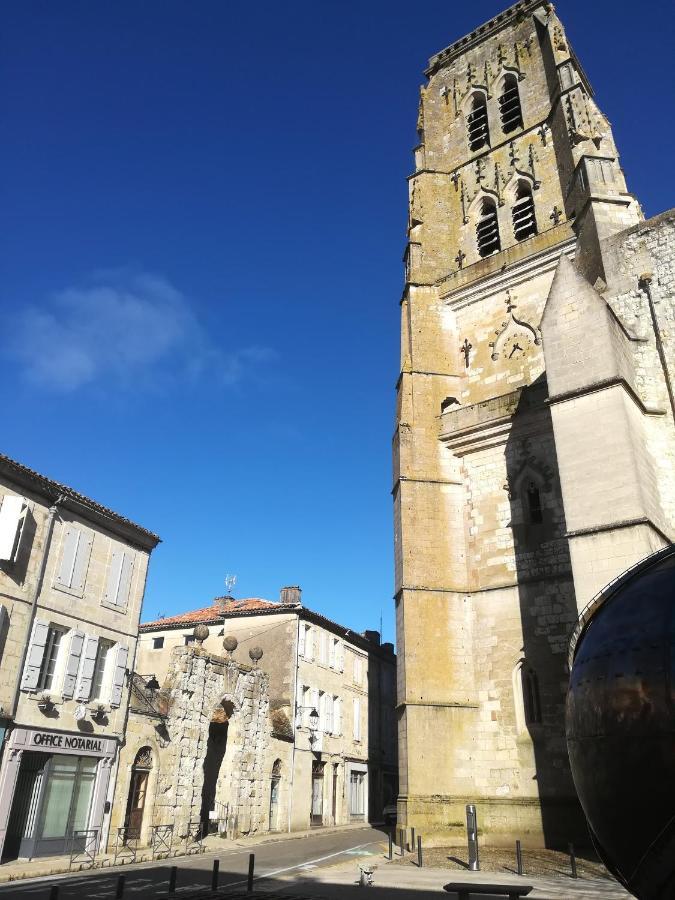Gite De La Cathedrale - Lectoure Exterior photo